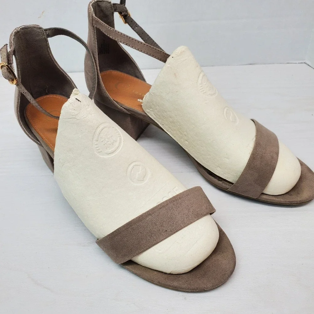 C Est. 1946 reach be contact
